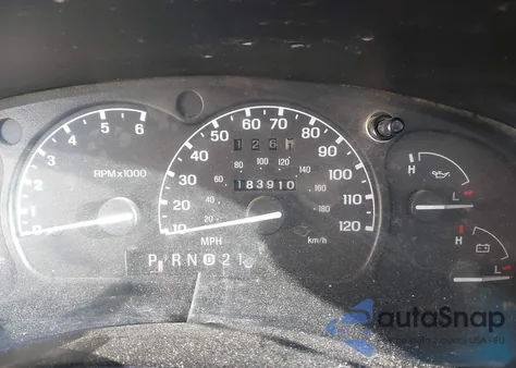 2000 Ford Explorer Xlt from USA, damaged, VIN 1FMZU73E2YZC57692